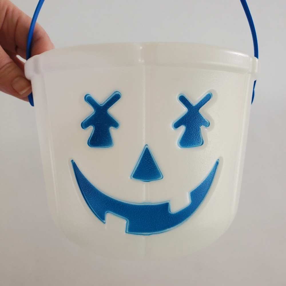 Dutch Bros After Dark Glow Bucket Halloween 2025 Limited Edition - Picture 4 of 6